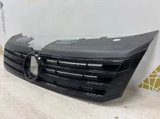 Решетка радиатора Volkswagen Passat 2011-2015 3AA853651 B7 362