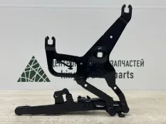 Петля капота BMW X5 2013-2018 41007381782 F15, правая