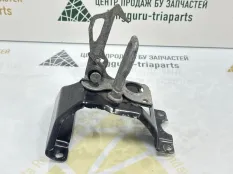 Крюк замка капота BMW X5 2013-2018 51237308076 F15, левый