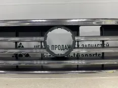 Решетка радиатора Volkswagen Touareg 2018-2022 760853653B 3 CR7