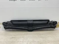 Накладка замка капота BMW 3 2018-2022 51767461970 G20