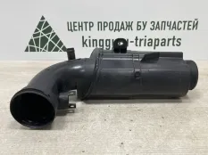 Патрубок воздушного фильтра BMW X1 2018 13717619268 F48 ДО РЕСТАЙЛИНГ 2.0 B46A20B