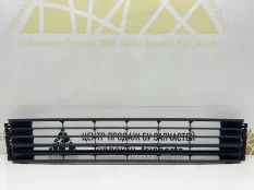 Решетка бампера Volkswagen Polo 2015-2020 6RU853677C 5 612 РЕСТАЙЛИНГ