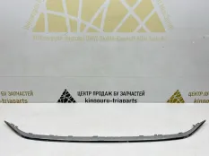 Молдинг решетки радиатора Volkswagen Tiguan 2016-2020 5NA853767K 2 AD1 ДО РЕСТАЙЛИНГ