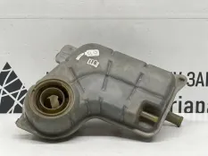 Бачок расширительный Volkswagen Passat 2005-2010 8E0121403 B6 3C2