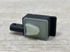 Датчик удара BMW X1 2018 65779305252 F48 ДО РЕСТАЙЛИНГ 2.0 B46A20B, передний правый