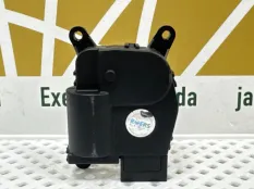 Моторчик заслонки печки Volkswagen Passat 2014-2020 5Q0898511A B8 3G1 ДО РЕСТАЙЛИНГ