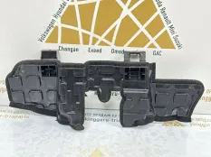 Дефлектор радиатора Omoda S5 2022 302000942AA 1, правый