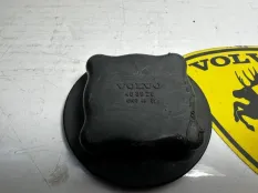 Крышка расширительного бачка Volvo 940 СЕДАН B234F