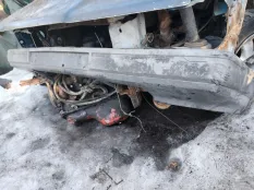 Бампер передний скорлупа Volvo 940 760 960 Volvo