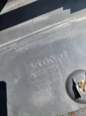 Панель порожка багажника Volvo C70 1997-2005