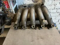 Впускной коллектор Volvo 850