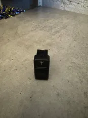 Кнопка антенны Volvo 960 S90 V90 850 S70 и прочие