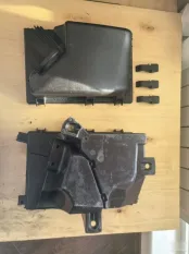 Корпус воздушного фильтра Volvo S60