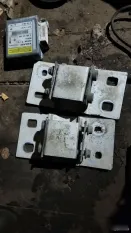 Кронштейн бампера задний Volvo 960