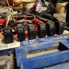 Кнопки обогрева зеркал и стекла Volvo