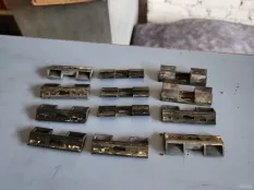 Клипса жабо Volvo 740