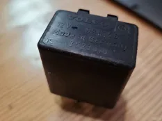 Реле дворников стеклоочистителей Volvo