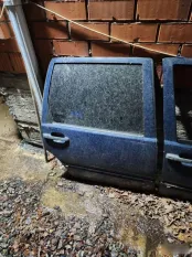 Дверь задняя правая Volvo 850