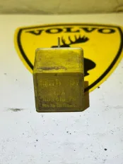 Реле топливного насоса 850, 960, S/V 70 S/V90