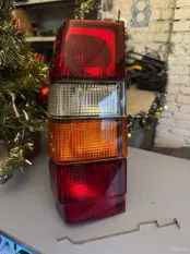 Фонарь задний Volvo 740
