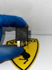 Реле компрессора кондиционера Volvo C70 1997