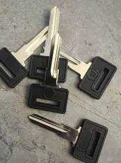 Заготовка ключа Volvo 240