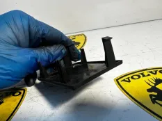 Крышка приборной панели передняя Volvo 240 СЕДАН