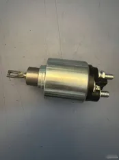 Втягивающее реле Volvo