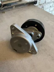 Натяжитель ремня Mercedes Vito Viano новый