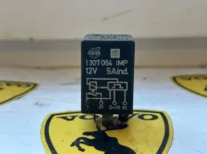 Реле кондиционера Volvo 740 УНИВЕРСАЛ B230F 1992