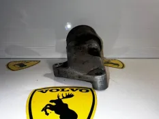 Кронштейн двигателя передний левый Volvo 740 760