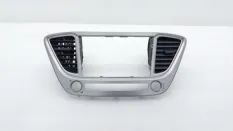 Накладка торпедо Hyundai Solaris