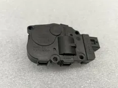 Моторчик заслонки отопителя BMW M5