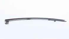 Направляющая стекла двери Mazda CX-7