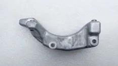 Кронштейн компрессора кондиционера Geely Monjaro