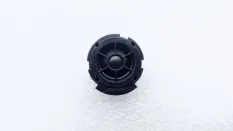 Динамик Geely Monjaro