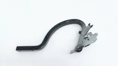 Петля крышки багажника Hyundai Solaris