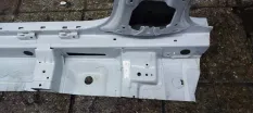 Порог со стойкой Genesis G70