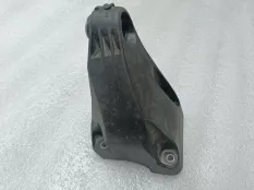 Кронштейн двигателя Mercedes-Benz E-Class