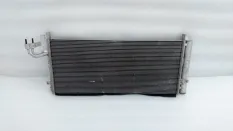 Радиатор кондиционера Genesis G70