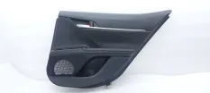 Обшивка двери Toyota Camry