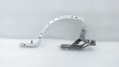 Петля крышки багажника Toyota Camry