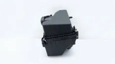 Корпус воздушного фильтра Toyota Camry