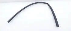 Уплотнитель двери Geely Tugella