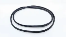 Уплотнитель багажника Mitsubishi Outlander