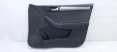 Обшивка двери Volkswagen Polo