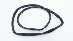 Уплотнитель проема двери Toyota RAV4