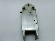 Кронштейн усилителя бампера BMW M5