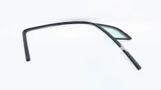 Форточка двери Opel Mokka